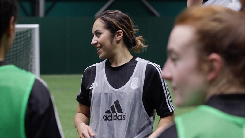 checlee grimes, this fan girl, music, football, documentary, short, sony music, rca