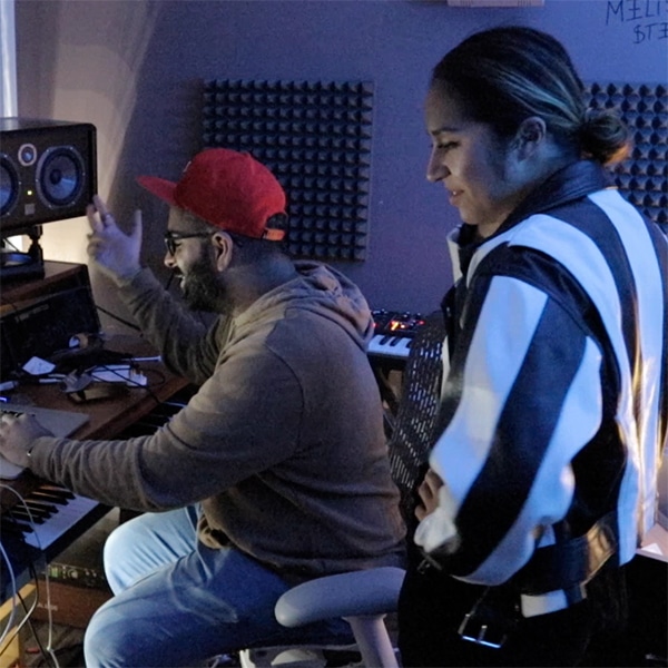 checlee grimes, this fan girl, music, football, documentary, short, sony music, rca